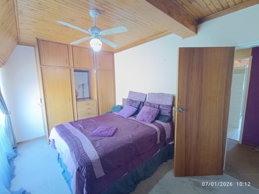 5 Bedroom Property for Sale in Wilkeville North West